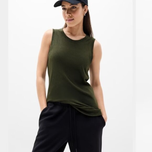 NWT Athleta Breezy Tank size small Forest Aspen Olive - Picture 4 of 4